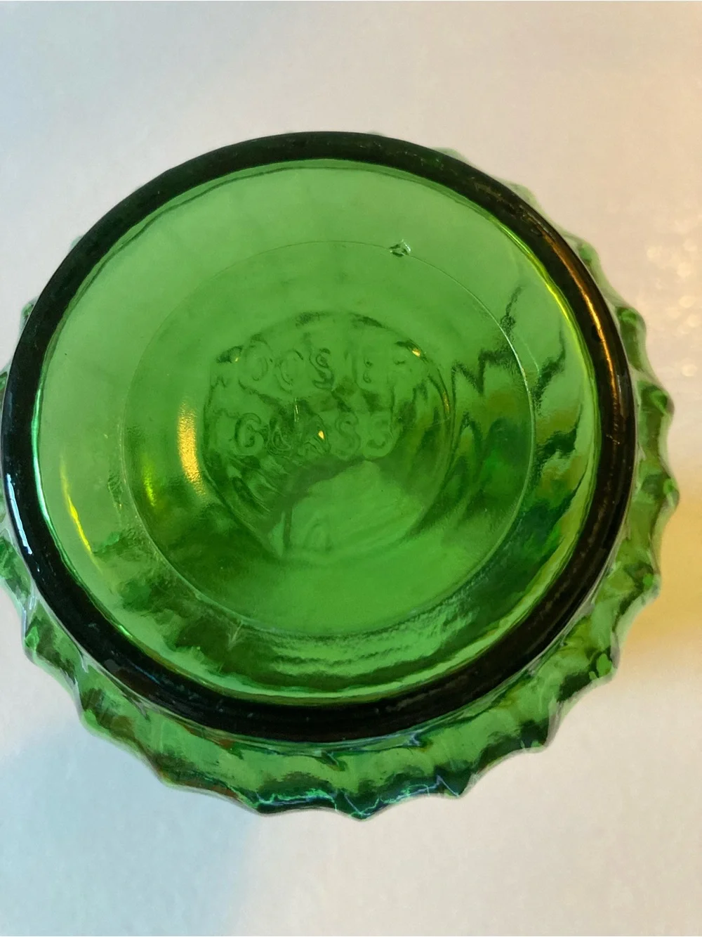 Green Glass Ribbed Hoosier Vase Textured Decorative 7.5” Tall 3.5” Diameter